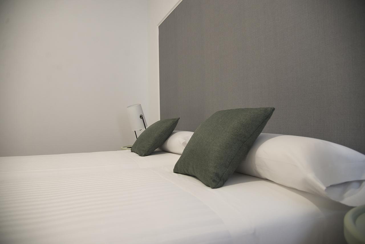 Apartamentos Core Suite Sevilla Ngoại thất bức ảnh