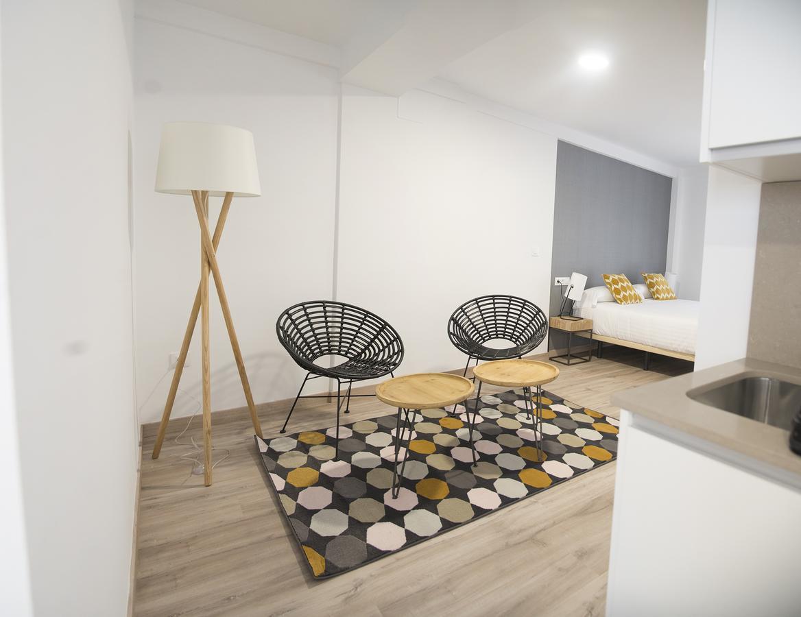 Apartamentos Core Suite Sevilla Ngoại thất bức ảnh